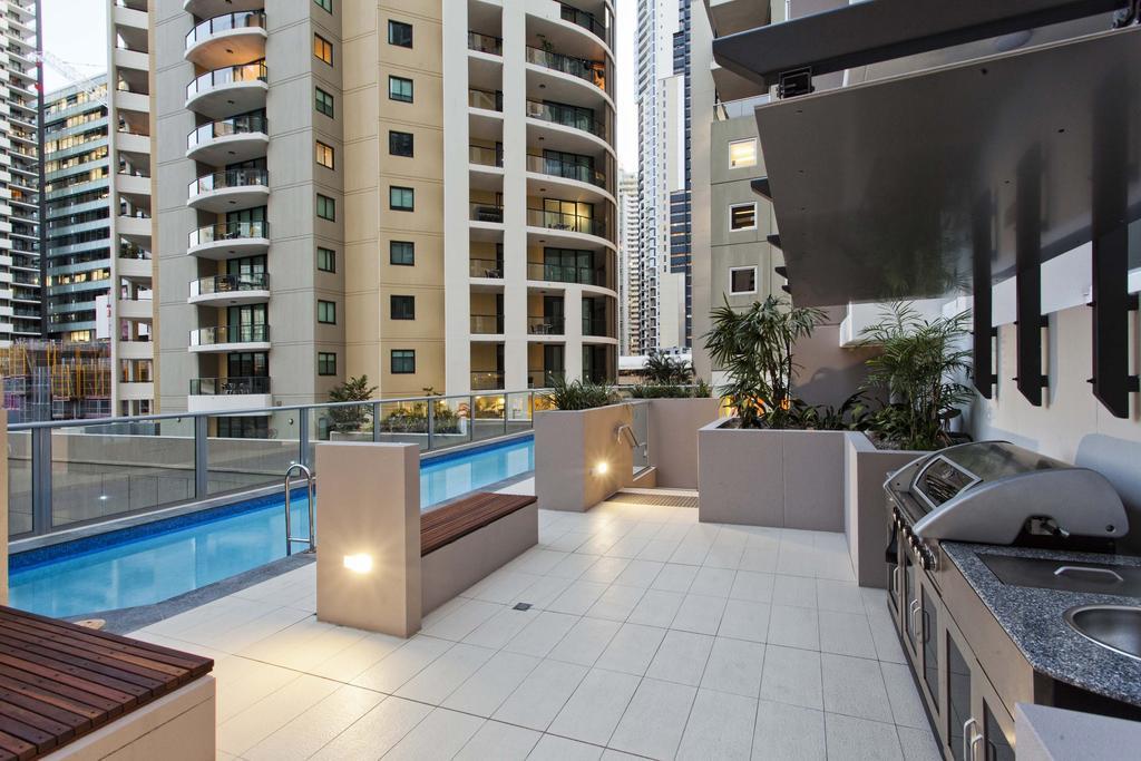 Апарт отель Mantra Midtown Брисбен Экстерьер фото